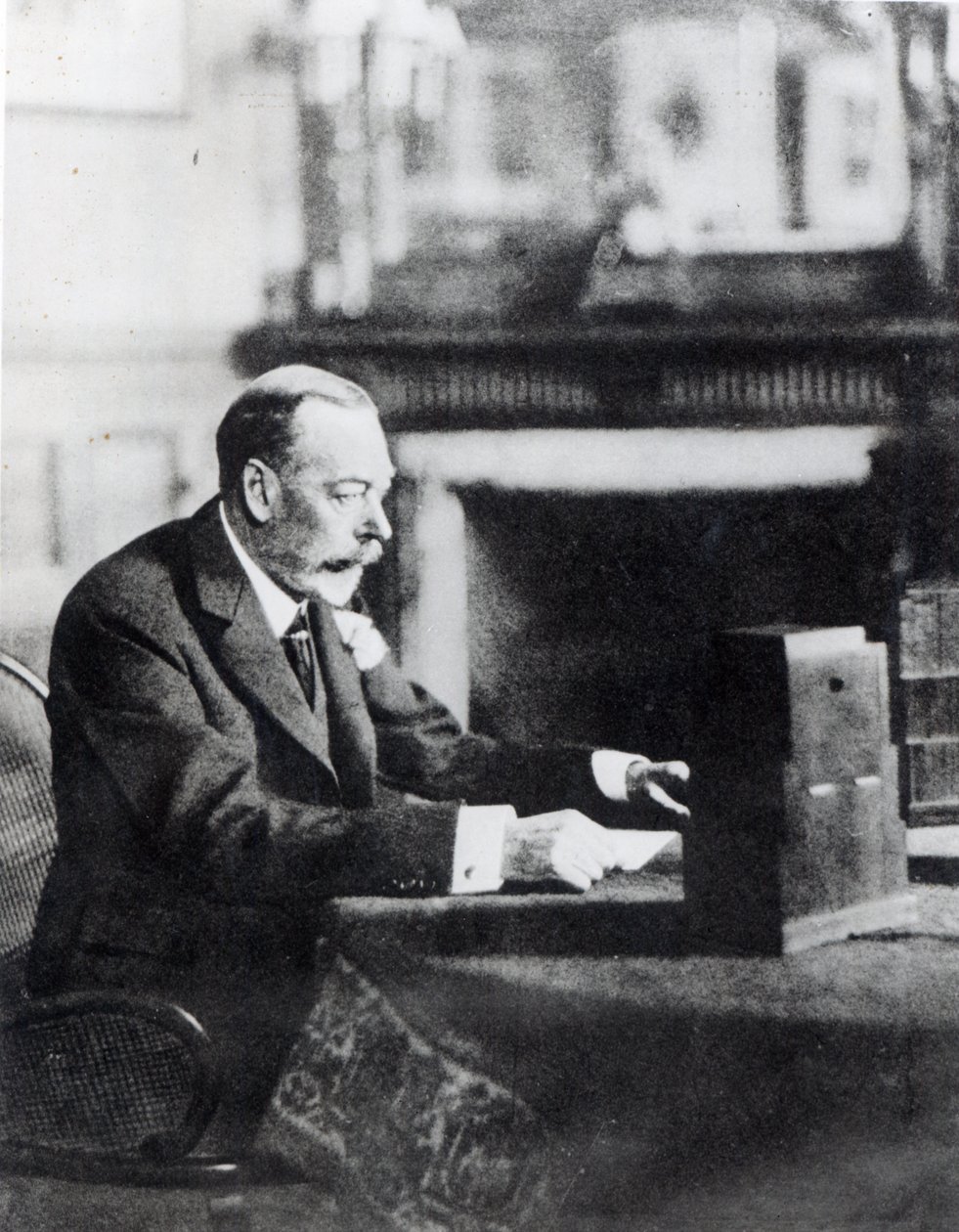 Kung George V av English Photographer