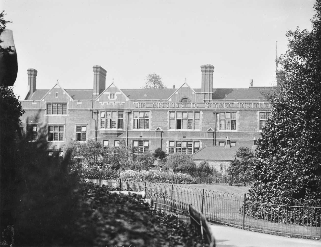 Mission To Seamen Institute, East India Dock Road, 1932 av English Photographer