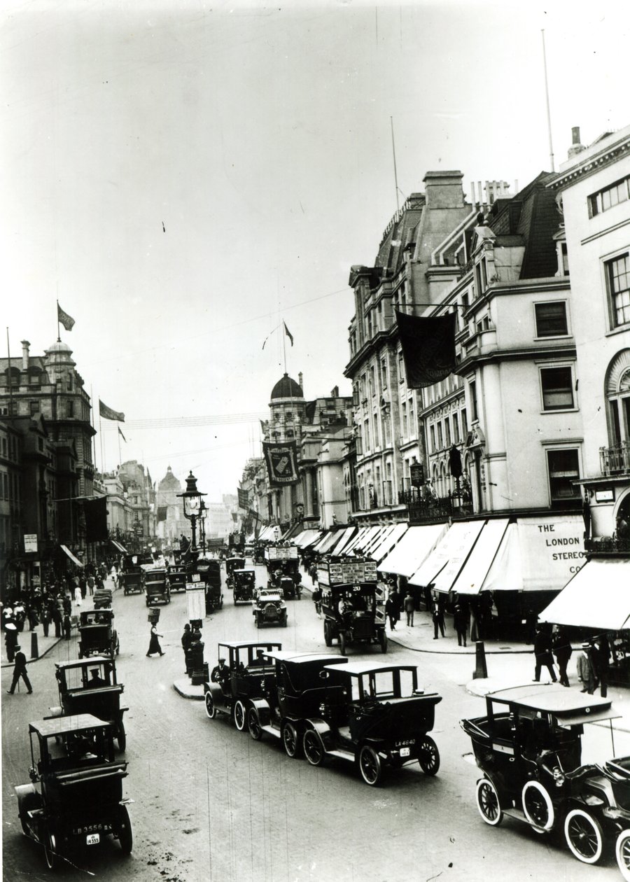 Regent Street, 1910-talet av English Photographer