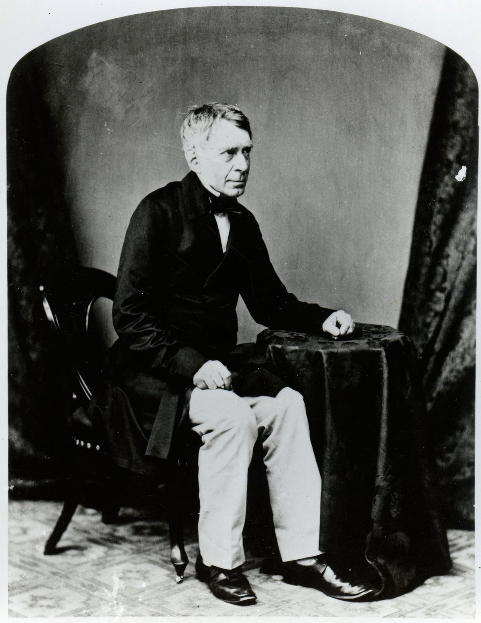 Sir George Biddell Airy av English Photographer
