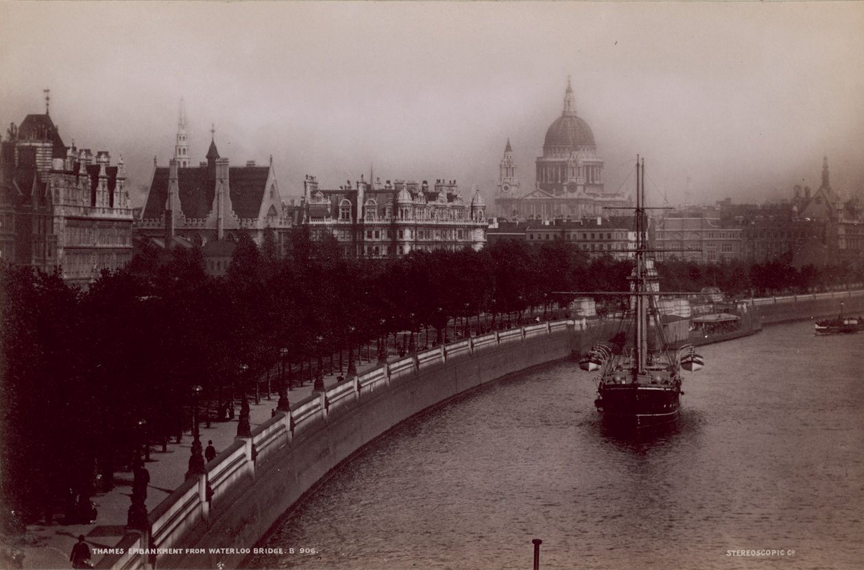 Thames Embankment från Waterloo Bridge av English Photographer