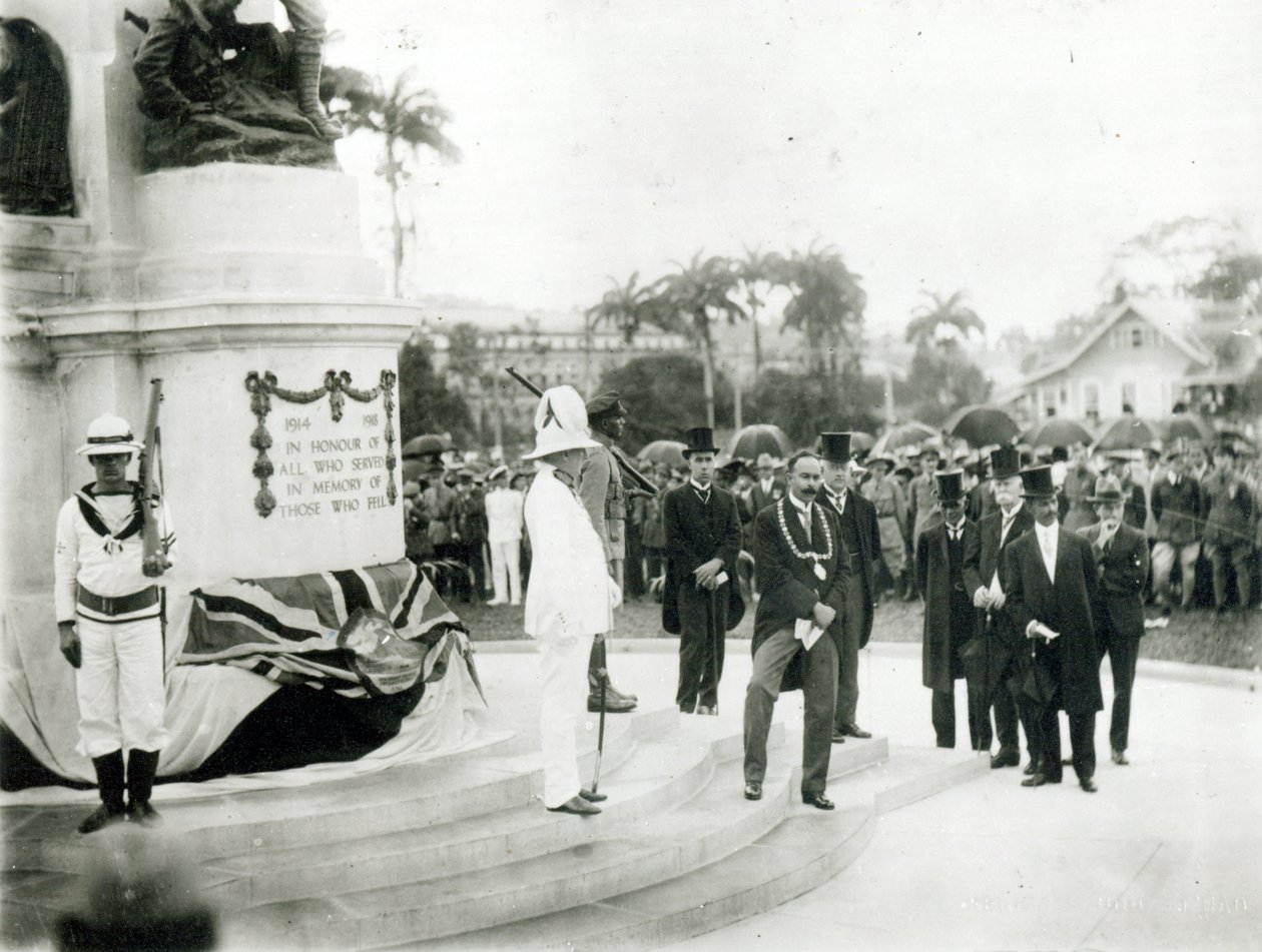 Avtäckningen av krigsminnesmärket, Port of Spain, Trinidad, 1920 av English Photographer
