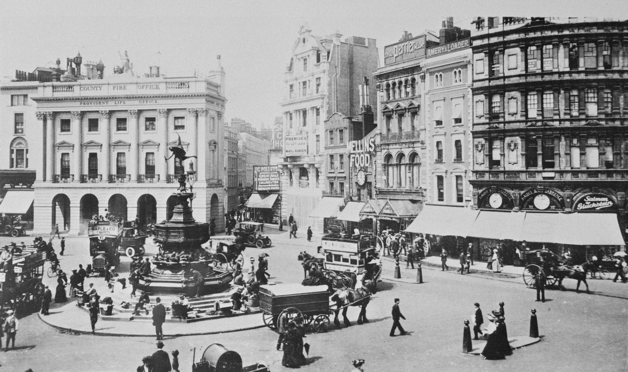 Utsikt över Piccadilly Circus, ca. 1900 av English Photographer