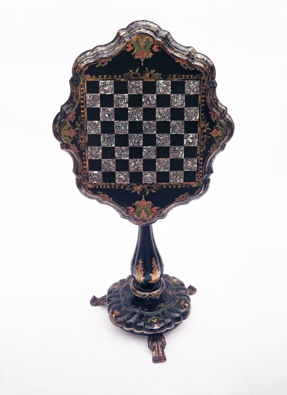 Spelbord, ca 1850-60 (pappermache inlagd med pärlemor) av English School