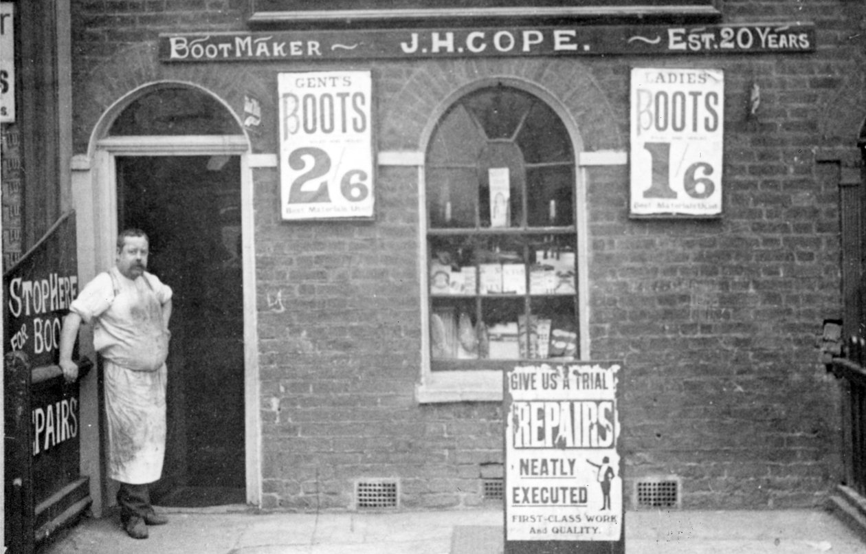 Bootmaker J. H. Cope, sent C19th av English Photographer