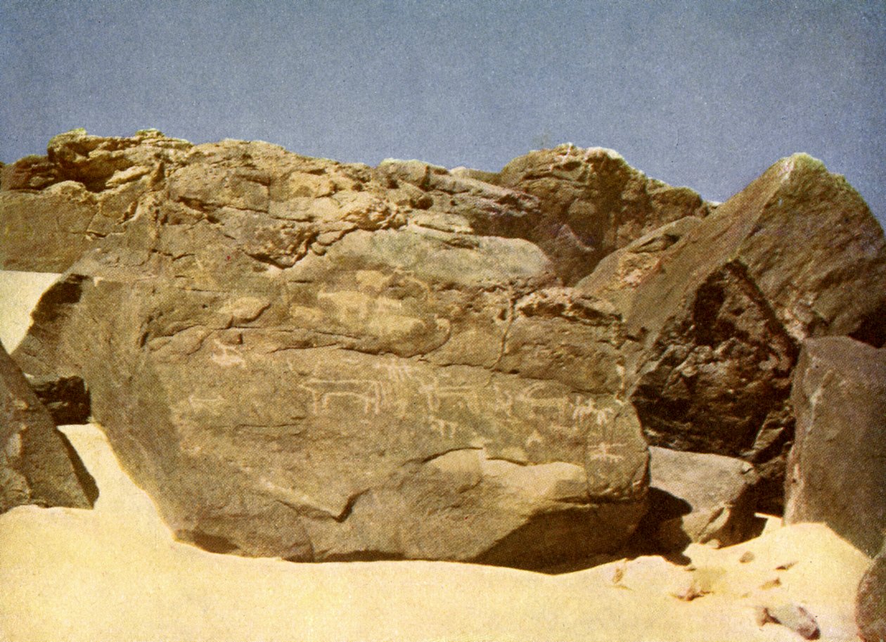 Stenbärande förhistoriska heiroglyfer, Egypten. av English Photographer