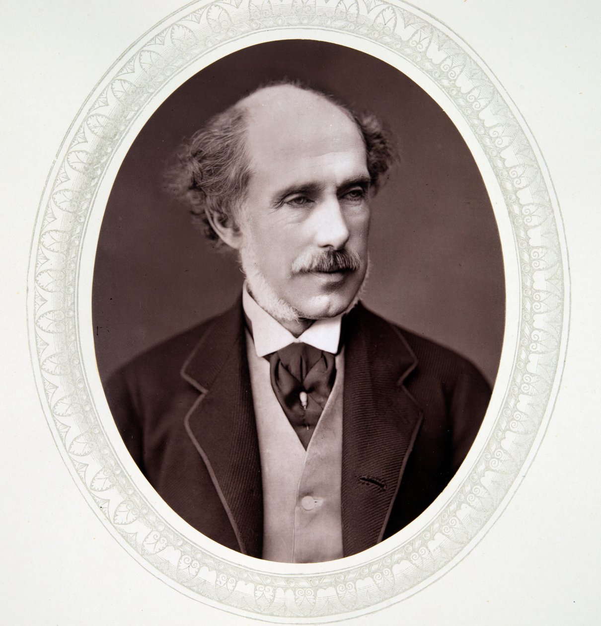 The Right Hon William Francis Cowper-templet av English Photographer