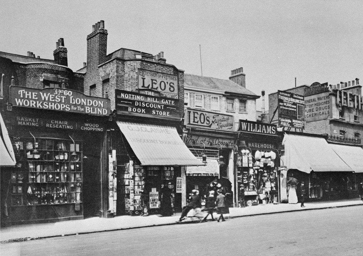 Utsikt över Notting Hill Gate, ca 1913 av English Photographer
