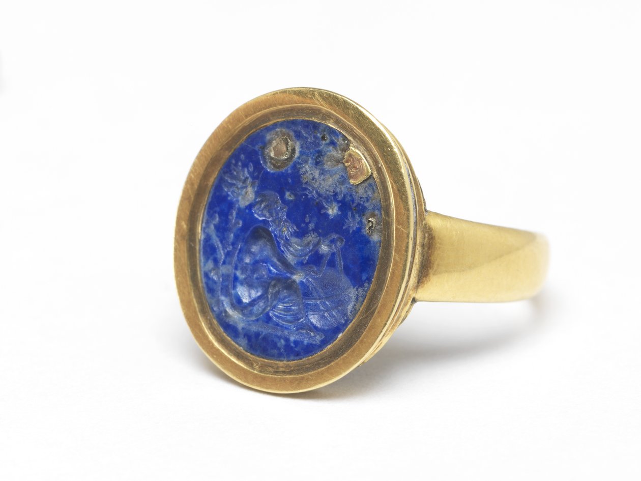 Ring (lapiz lazuli & guld) av English School