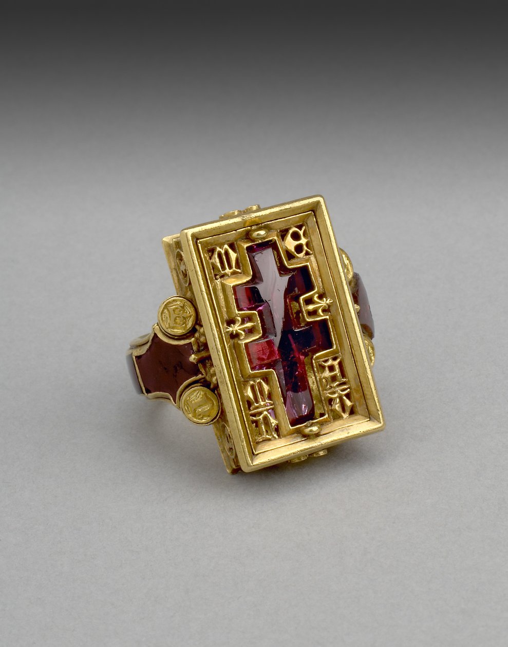 Themsen Ring (ametist & guld) av English School