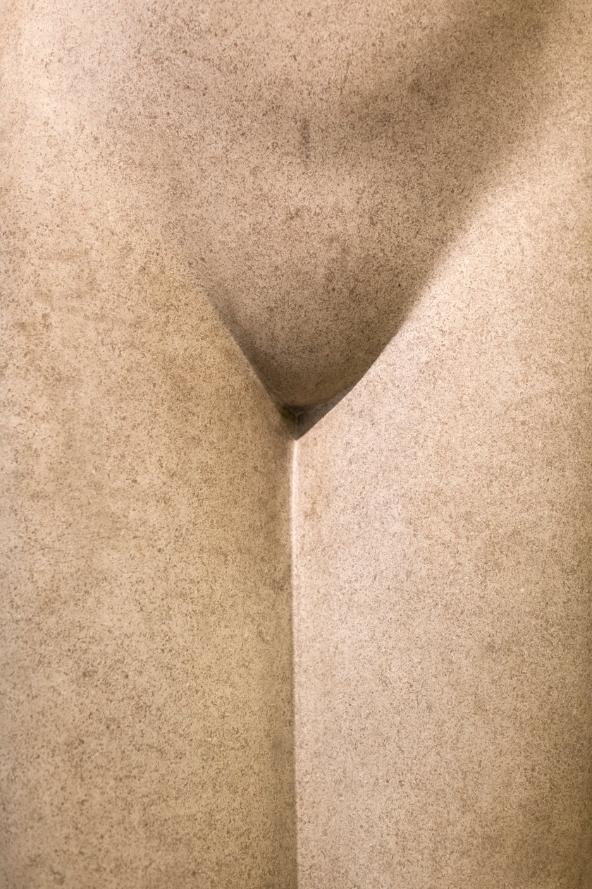 Mänskligheten (detalj) av Eric Gill