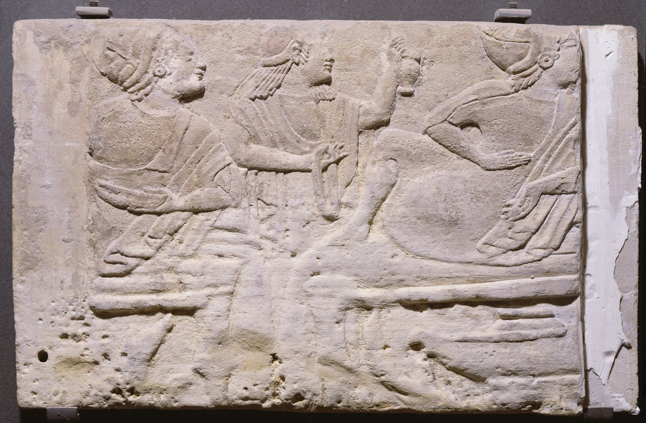 Cippi visar en bankett (kalksten) av Etruscan