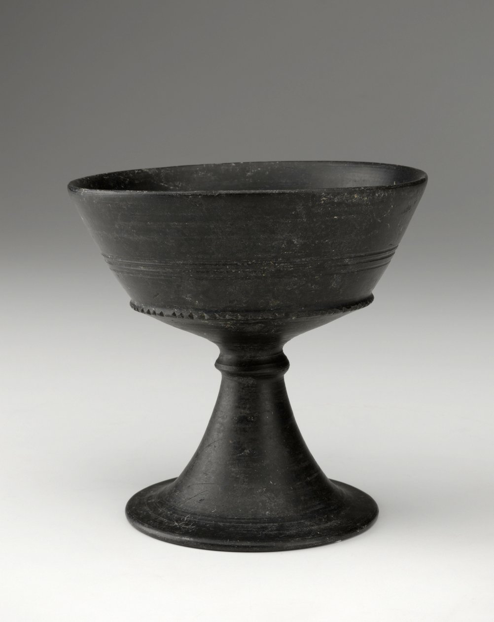 Cup, c.620-600 f.Kr. (bucchero sottile keramik) av Etruscan