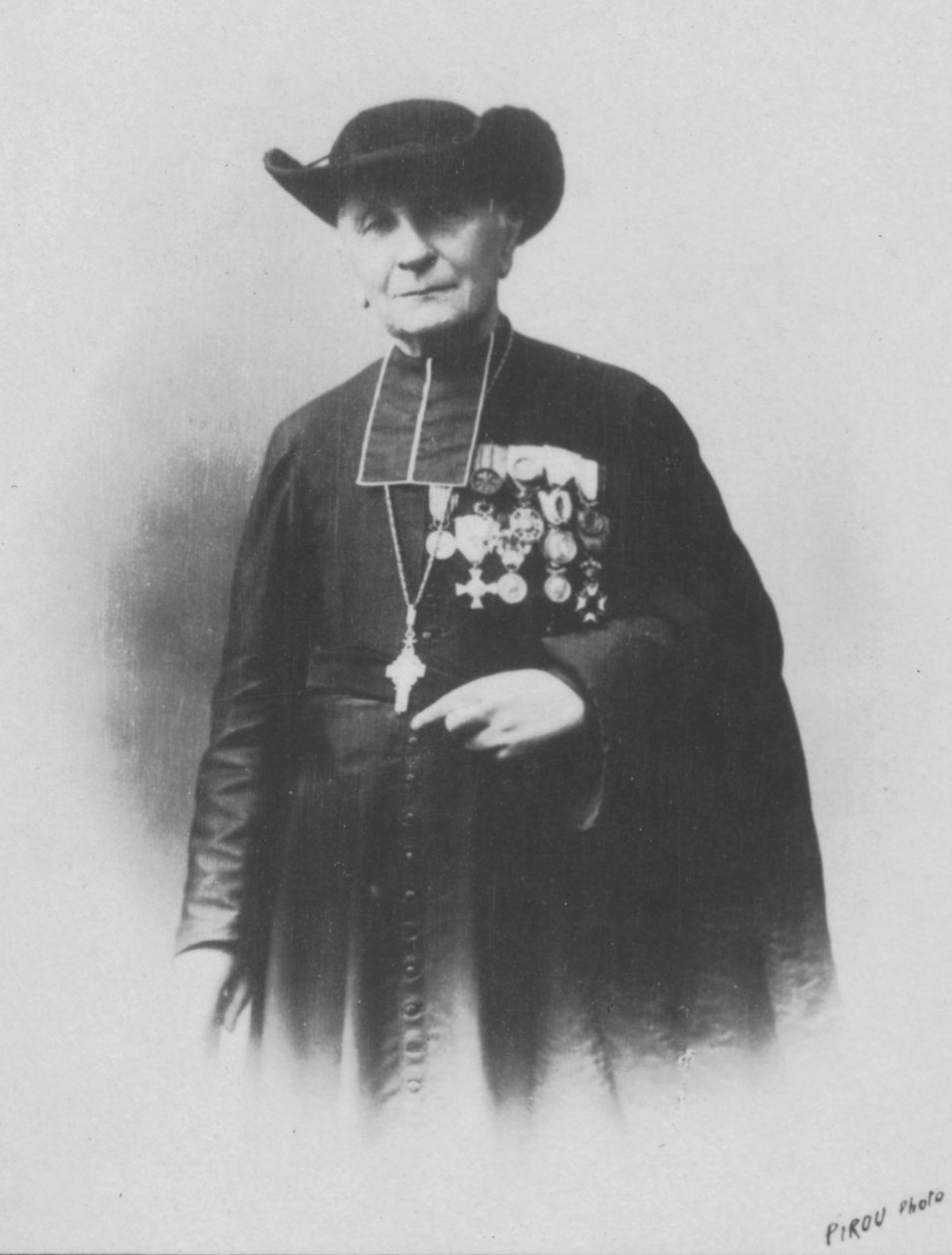 Monsignor Lanusse, c1893 av Eugene Pirou