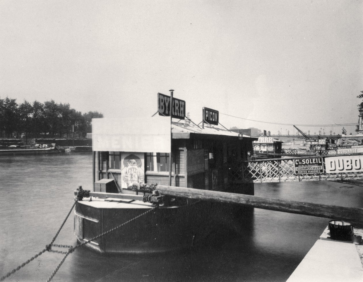 Båt på Seine av Eugène Atget