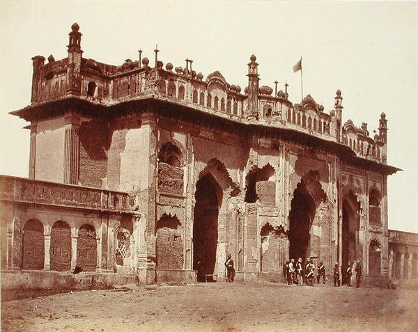 En port i Lucknow av Felice Beato