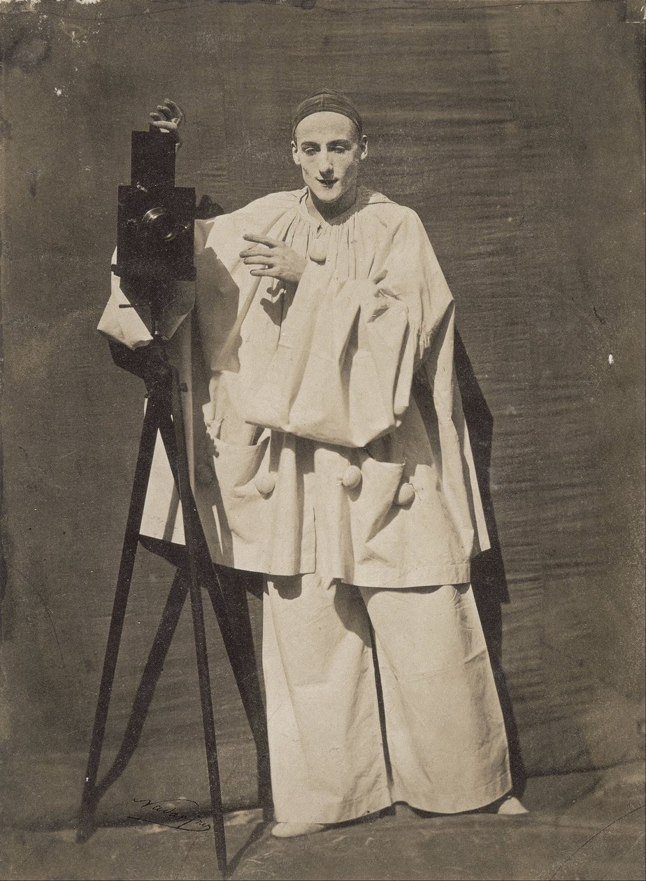 Pierrot the photographer av Nadar