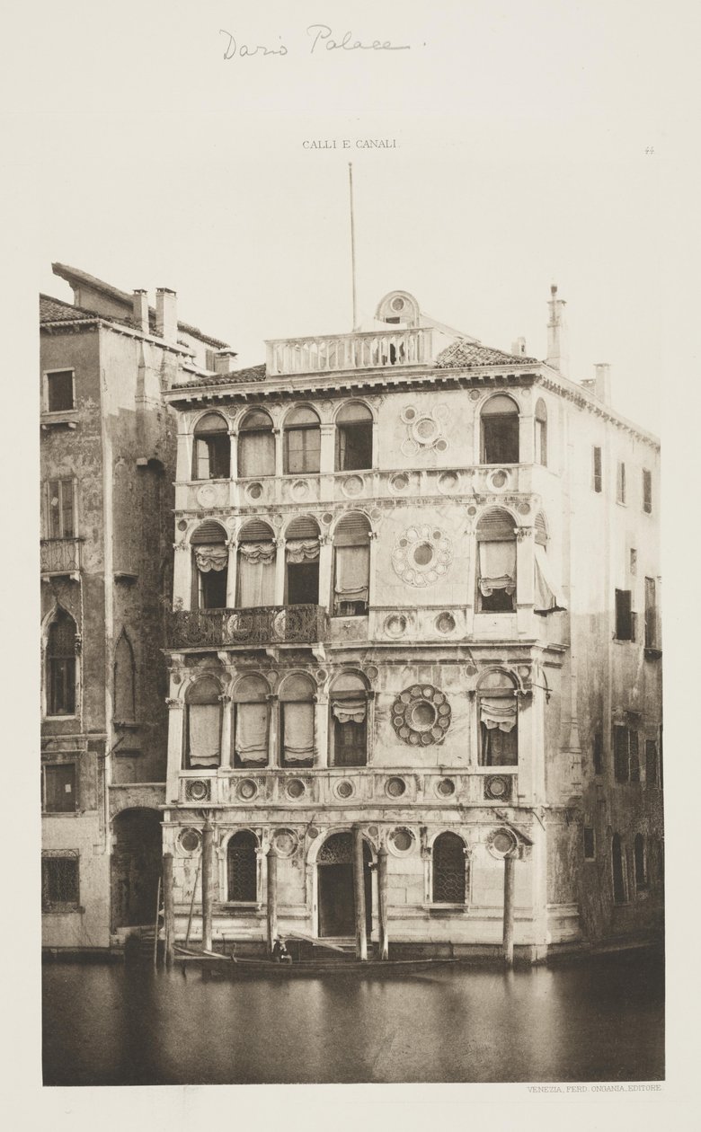 Dario Palace av Ferdinando Ongania