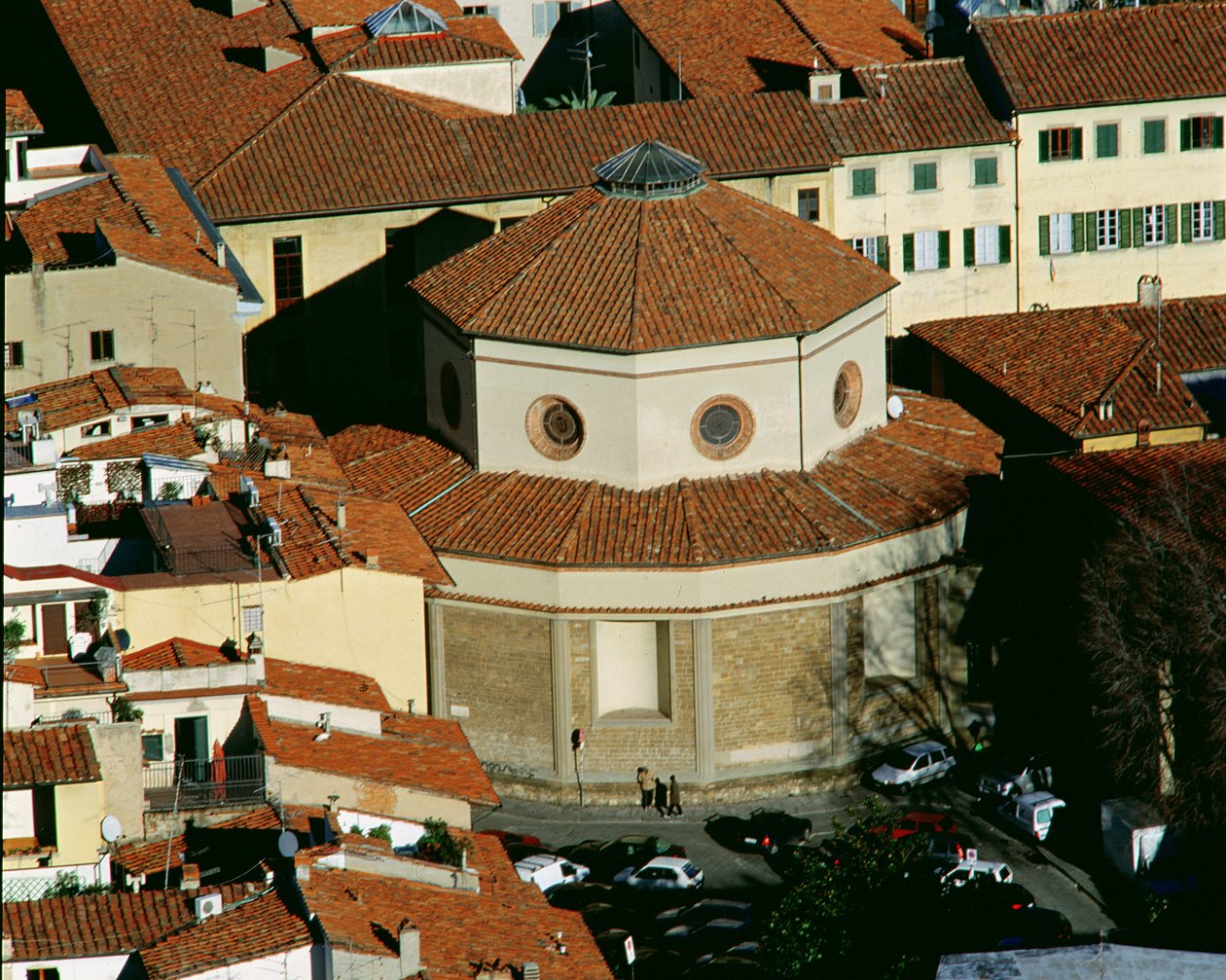 Rotundan i Santa Maria degli Angeli, påbörjad 1434 av Filippo Brunelleschi