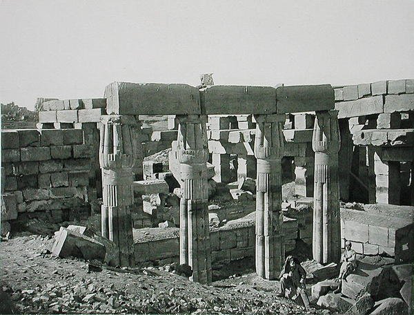Ruiner vid Karnak, Thebe, publicerade ca 1900 (fotogravyr) av Fils Goupil