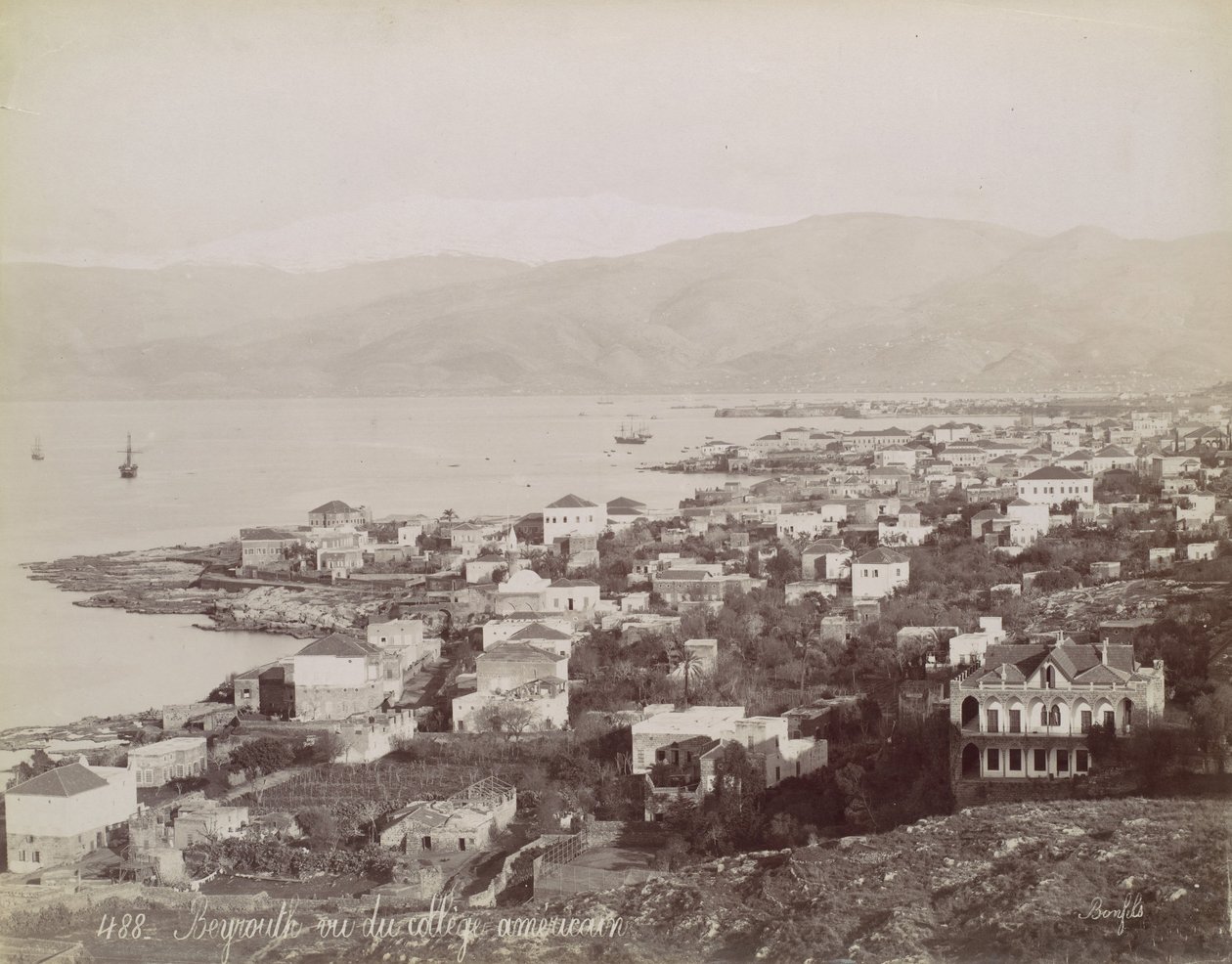 Beirut. Sett från American College, ca. 1870. av Félix Bonfils