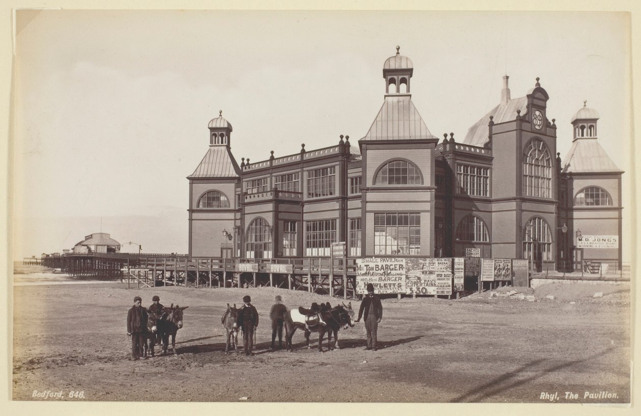 Rhyl, Paviljongen av Francis Bedford