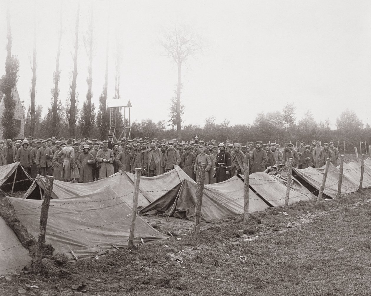 Tyska fångar i Reigersvliet på den belgiska fronten, 6 mars 1918 av French Photographer