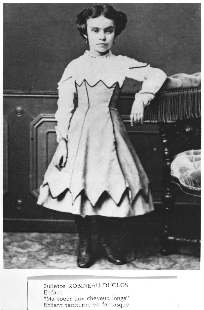 Juliette Robineau-Duclos (f. 1860) av French Photographer
