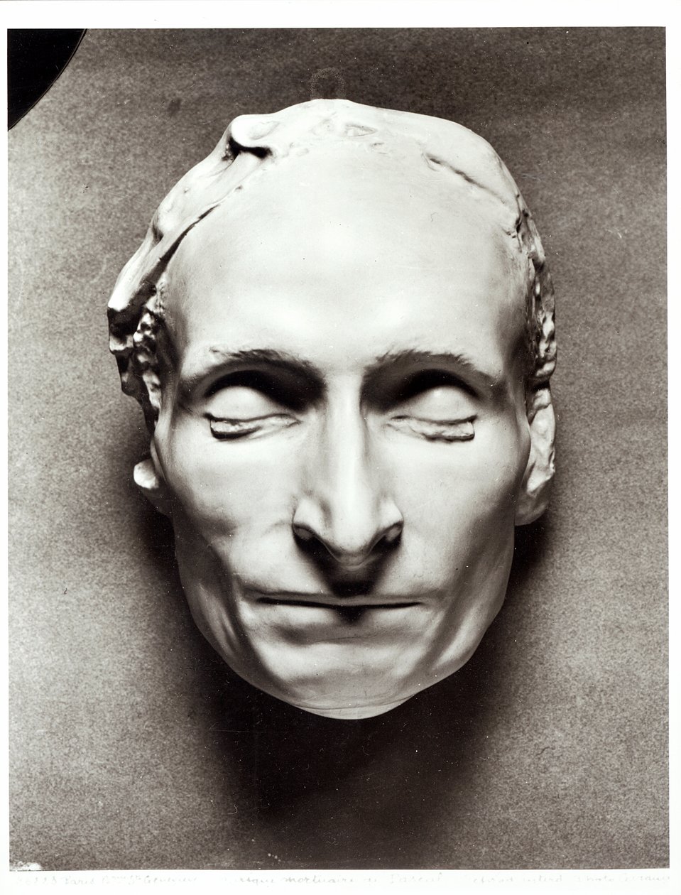 Dödsmask av Blaise Pascal (1623-62) 1662 (gips) av French School