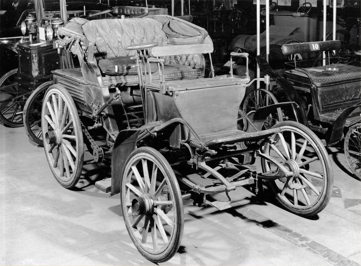Benz bil, 1898 av French Photographer