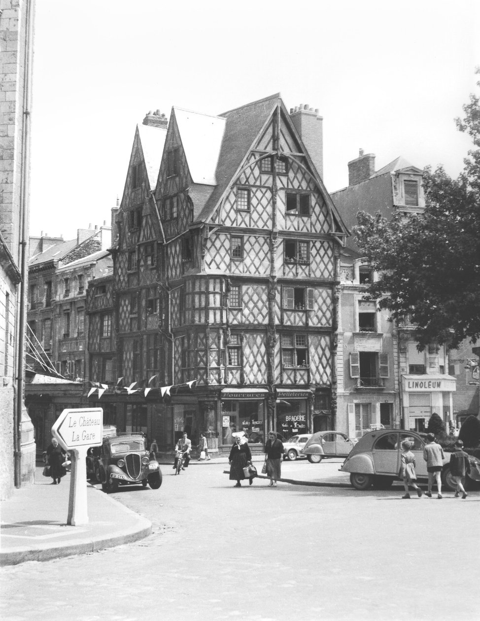 Adams hus av French School