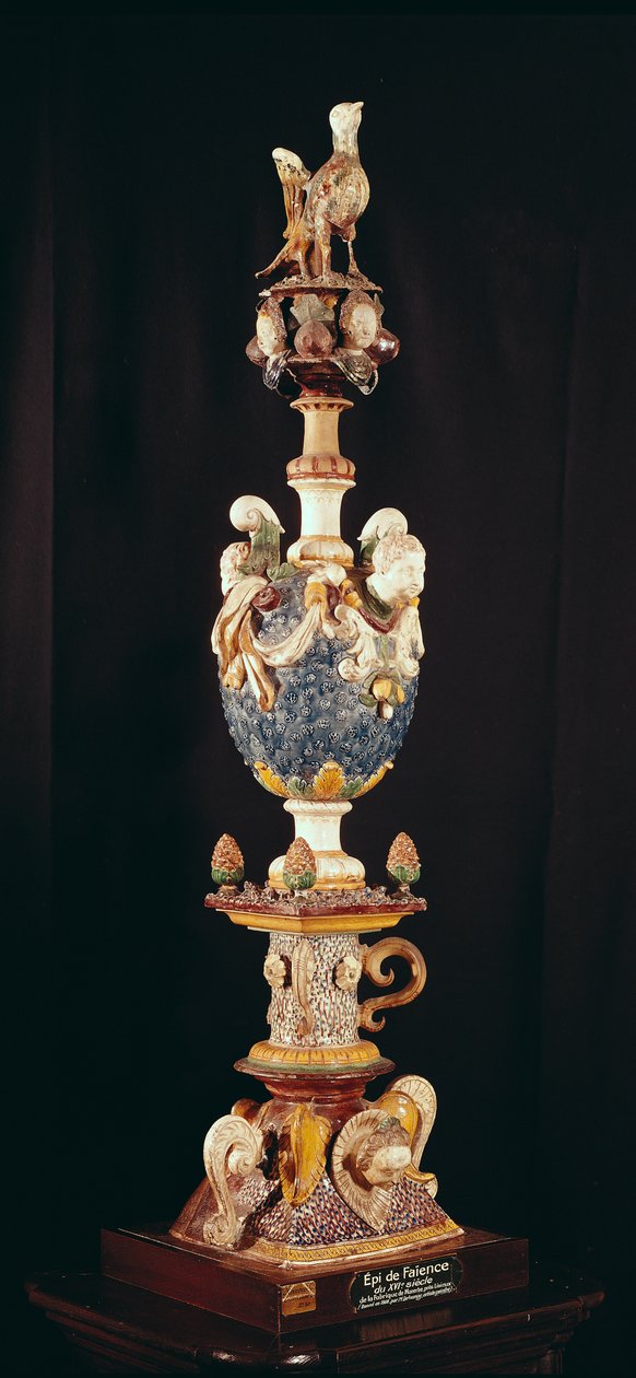 Finial, gjord i Manerbe nära Lisieux (fajans) av French School