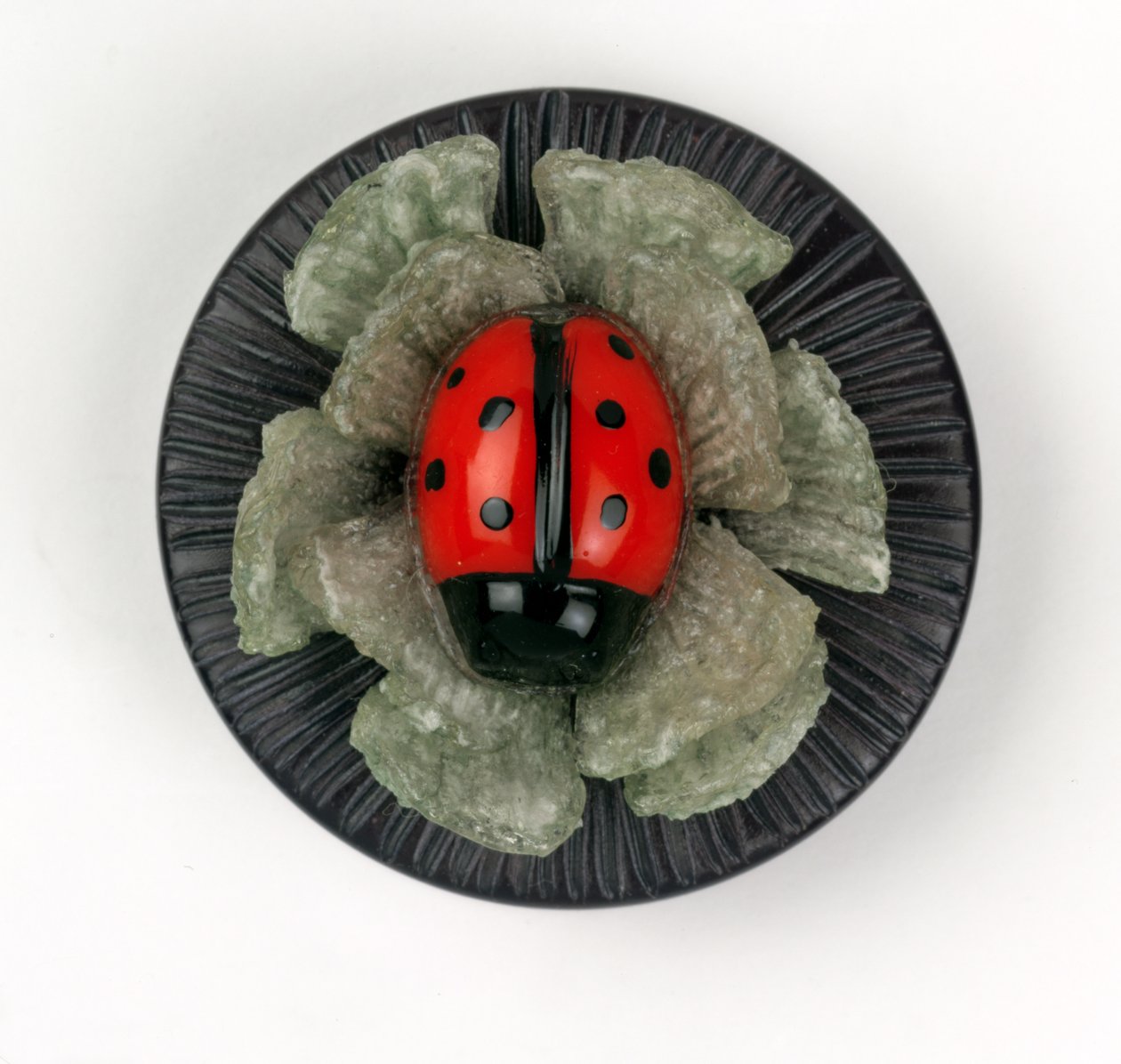 Ladybird Powder Box, 1920-30 (bakelit) av French School