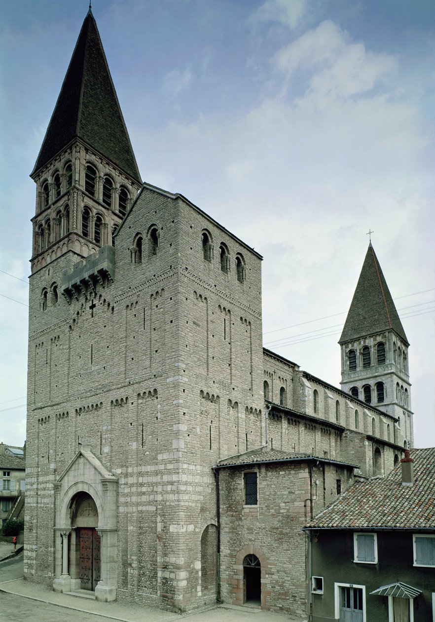 Vy över västfasaden, 10-1100-talet av French School