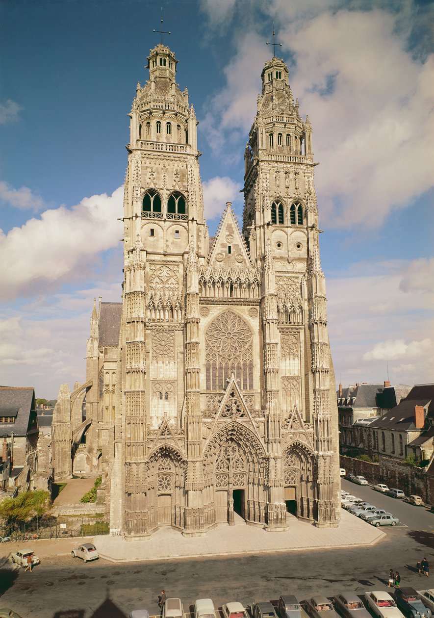 Vy över västfasaden, 1200-1400-tal av French School