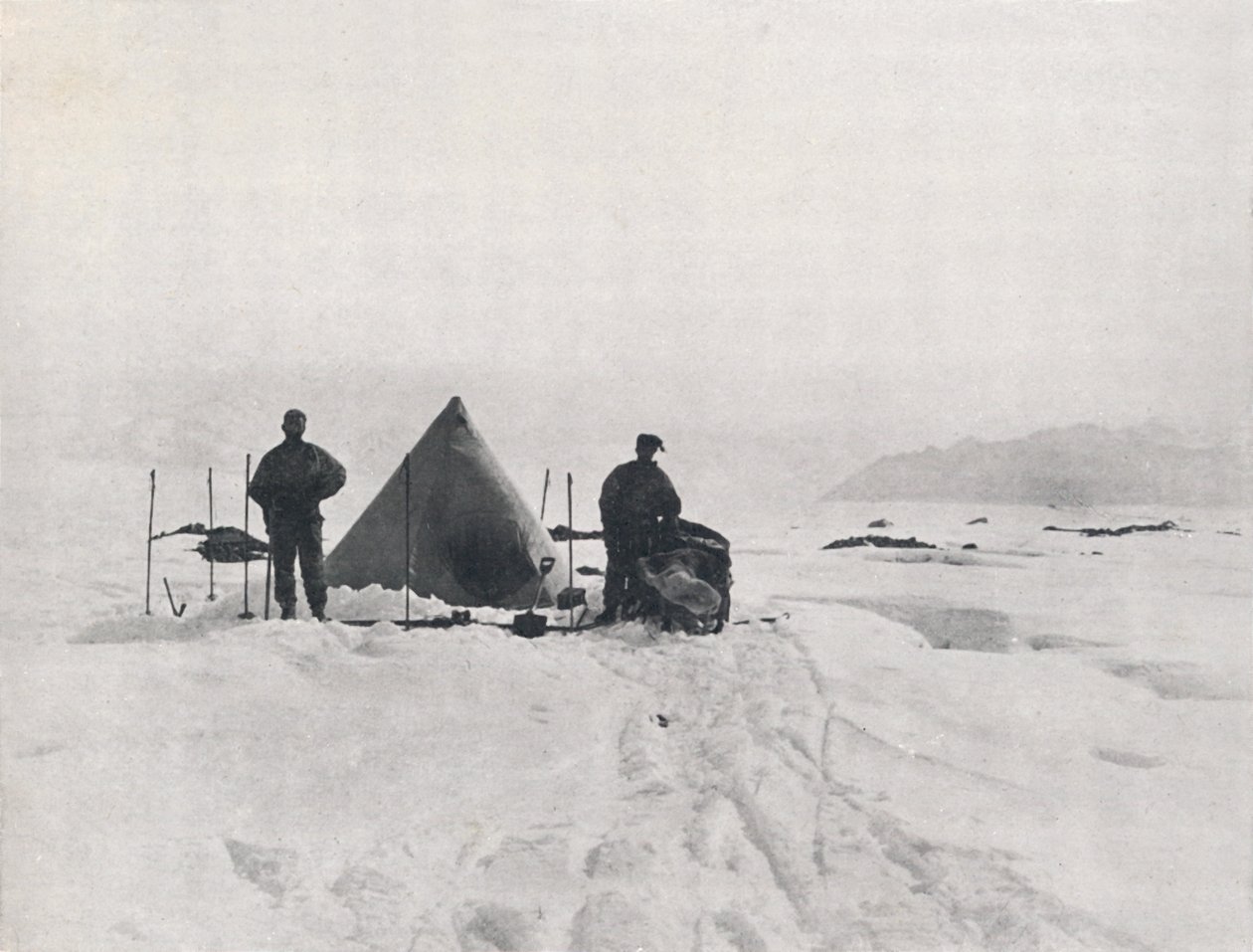 Levicks läger bland sprickor, 1912, 1913 av G. Murray Levick
