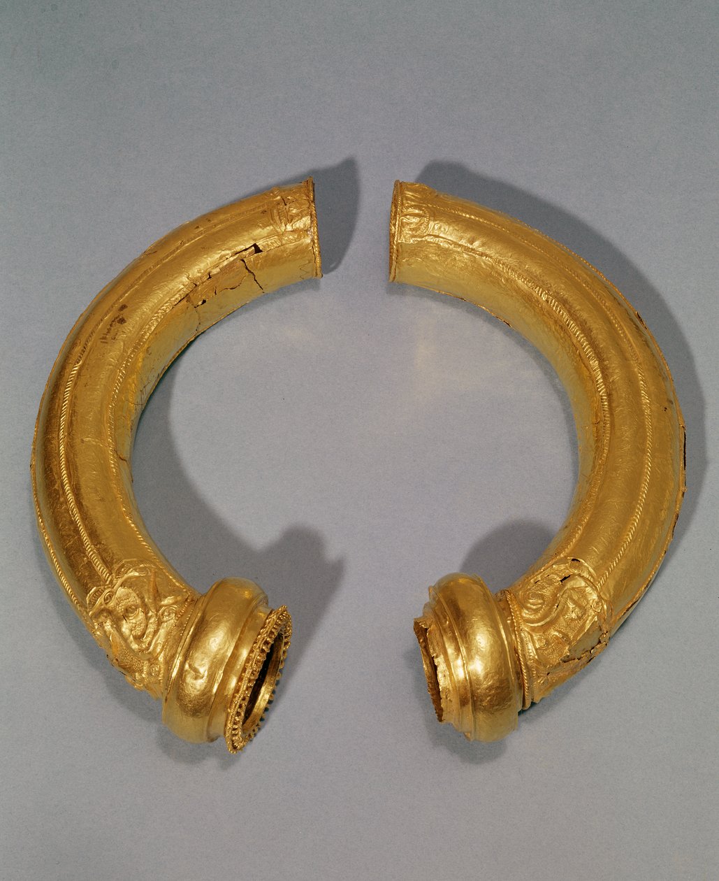 Torque, från Mailly-le-Camp, Champagne (guld) av Gaulish