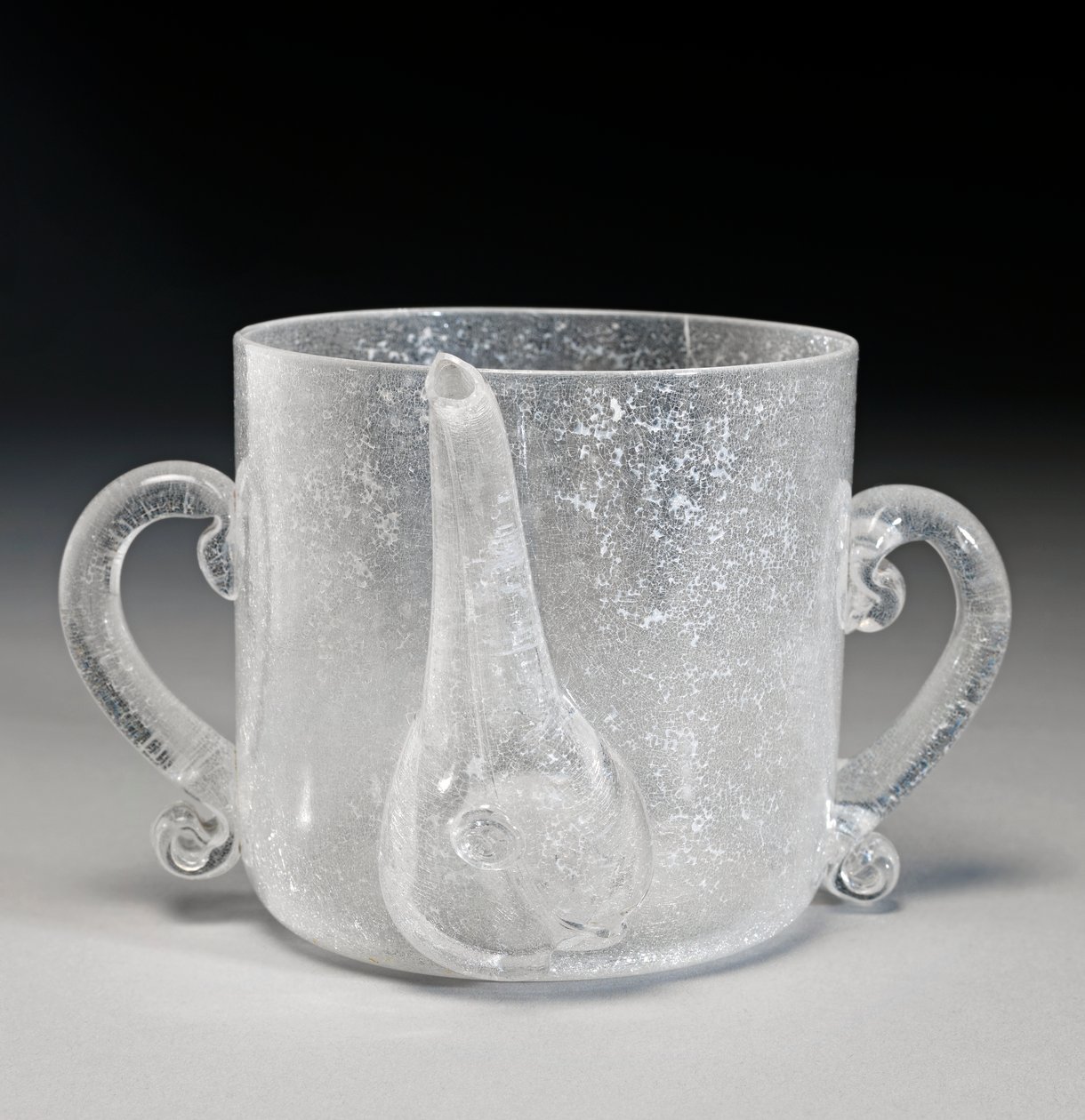 Posset Pot (blåst blyglas) av George Ravenscroft