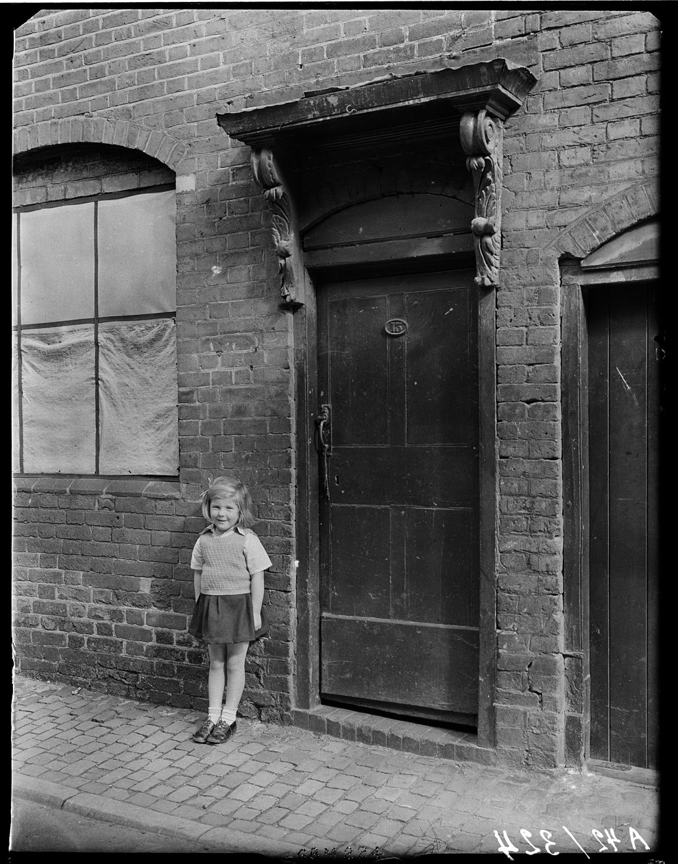 New Street, Coventry, 1941. av George Bernard Mason