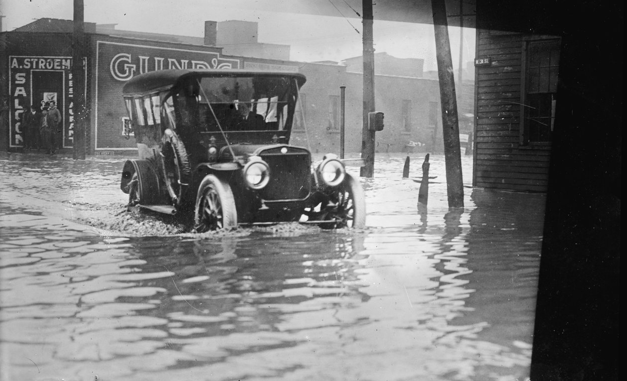 Översvämmade Cleveland av George Grantham   Bain News Service Bain