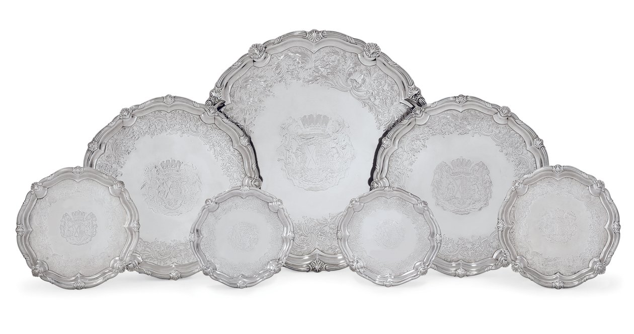 Salvers, The Leinster Service av George Wickes