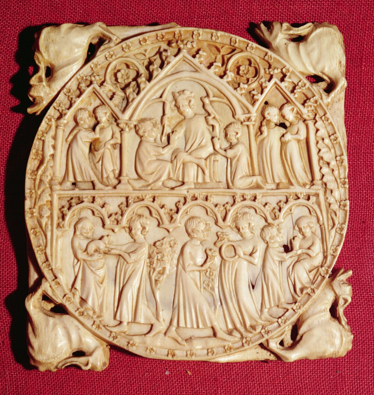 Spegelfodral i elfenben, c.1360-70 av German School