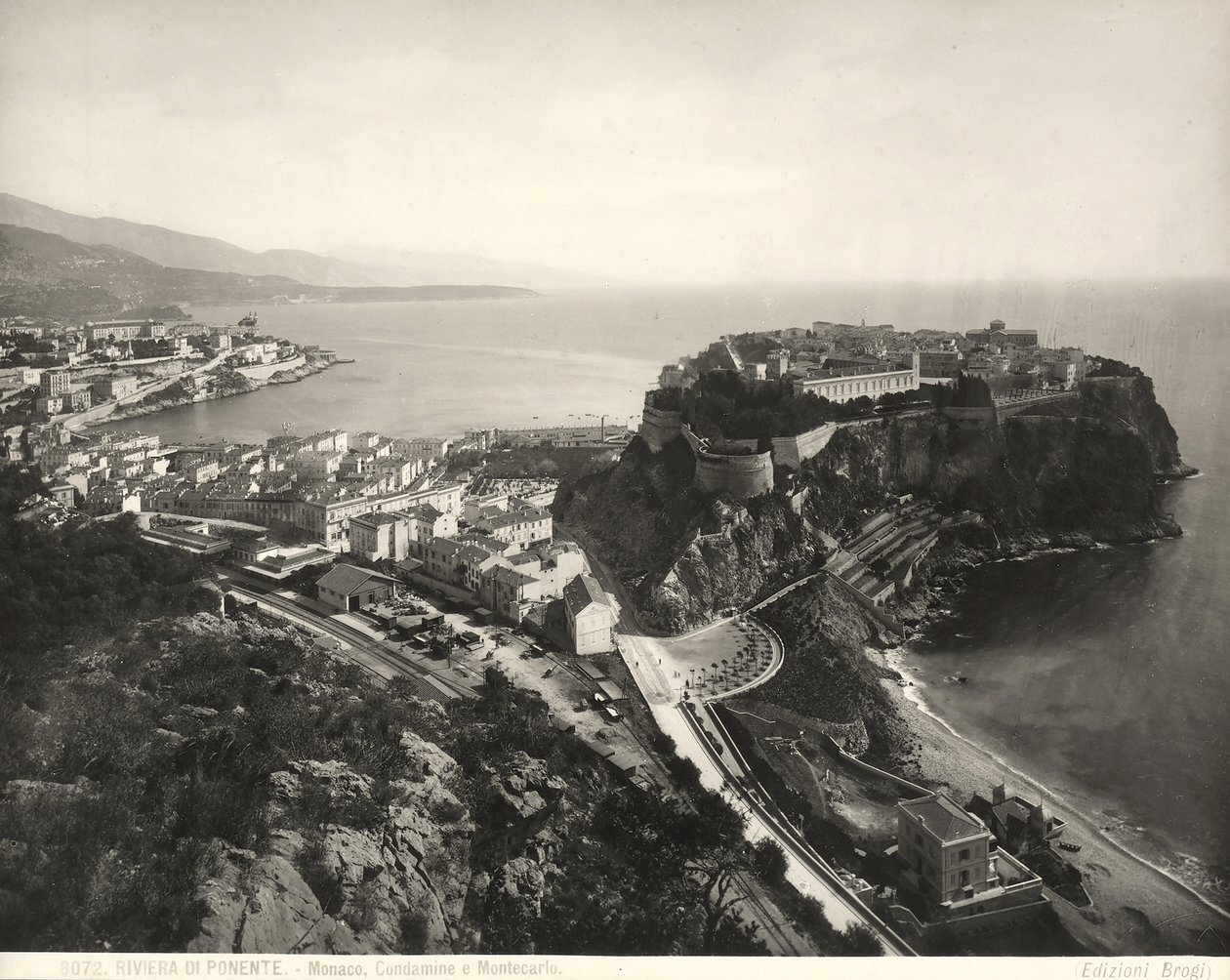 Panoramautsikt över Monaco av Giacomo Brogi
