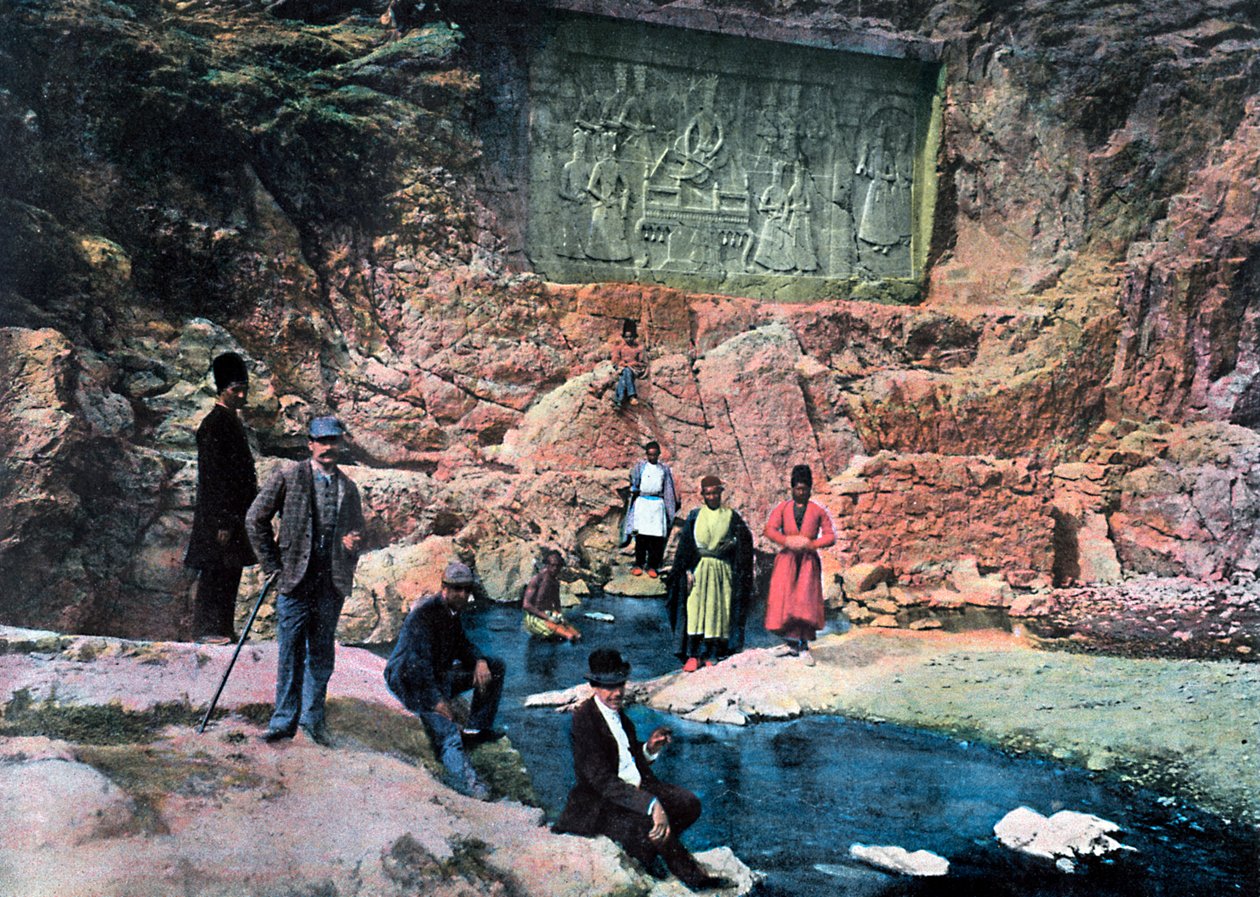 Shahen av Persien och hans barn, c1890. av Gillot