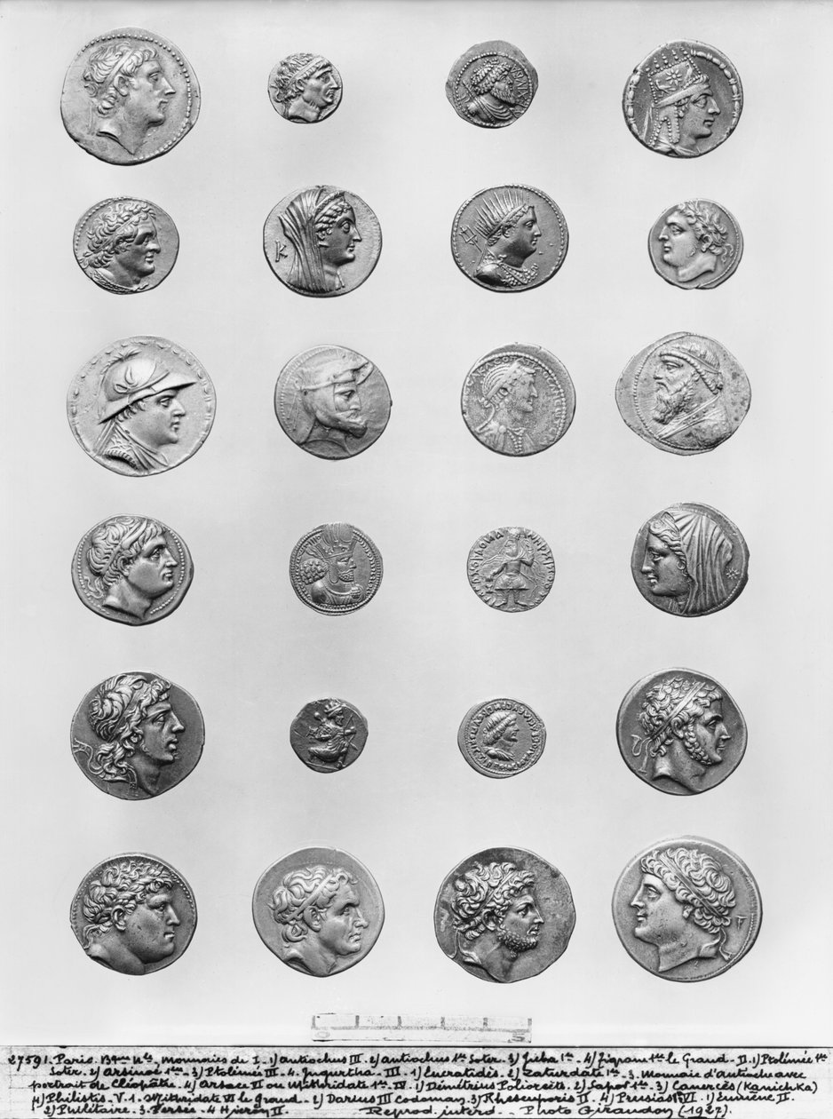 Tjugofyra mynt (metall) av Greek