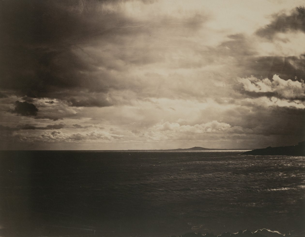 Medelhavet med berget Agde, 1857. av Gustave Le Gray