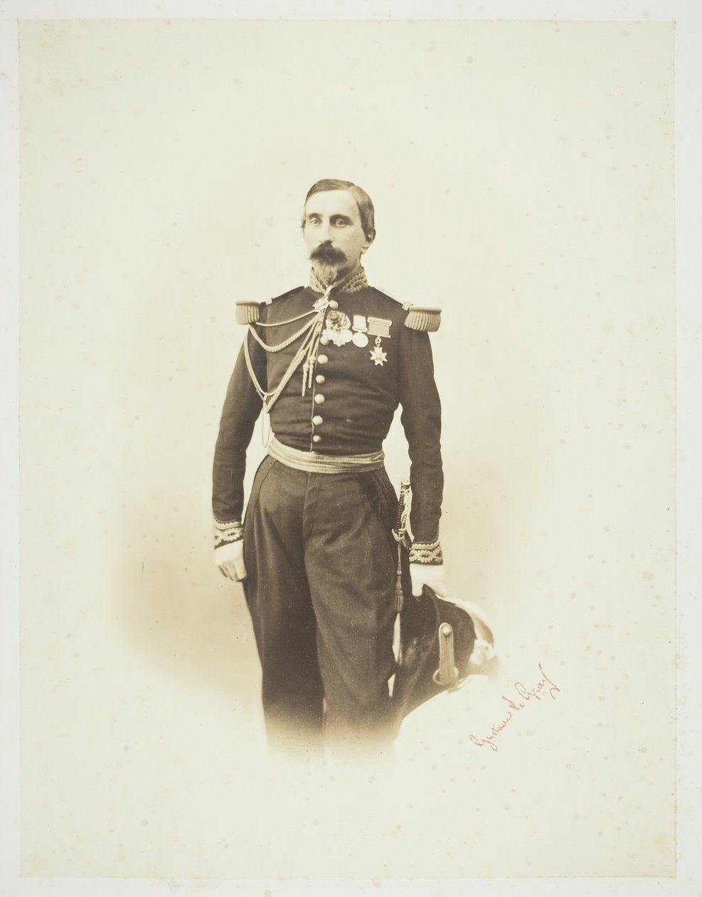 Utan titel [fransk officer], 1857. av Gustave Le Gray