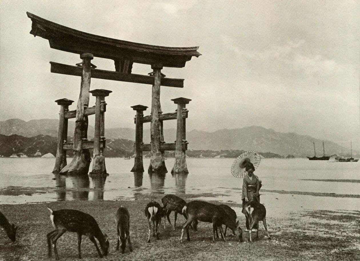 Den gamla Torii i Miyajima, 1910. av Herbert Ponting