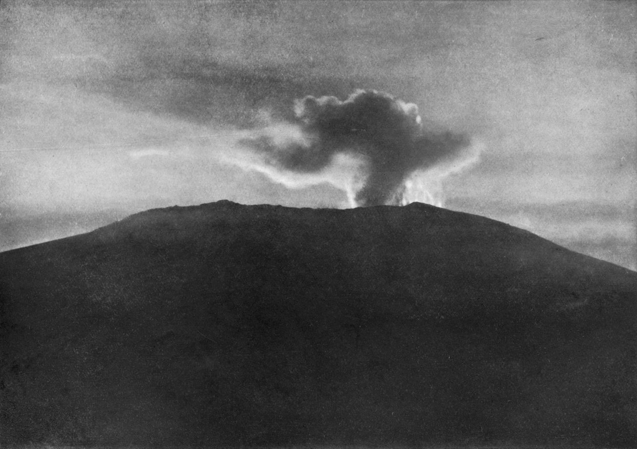 Toppmötet av berget Erebus, c1910-1912, 1913 av Herbert Ponting
