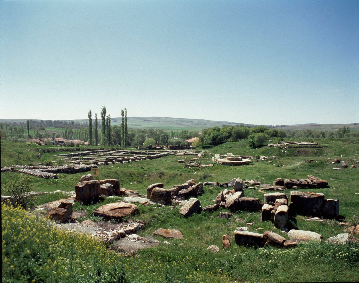 Utsikt över ruinerna av platsen av Hittite Hittite